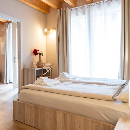 Antica Corte - Private Court Semesterbostad Montinelle